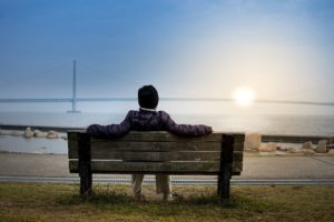 Apprendre à être seul, l’importance de la solitude