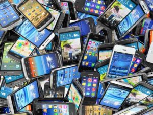 Pourquoi les gadgets tech sont devenus difficiles à réparer ?
