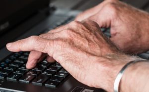 Age Tech ou Economie de la longevité : nouvelle frontière digitale ?